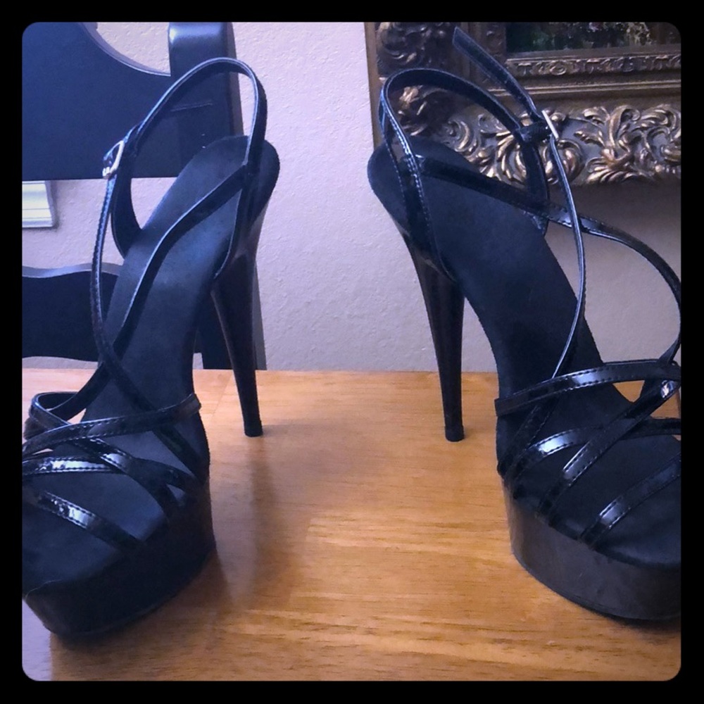 Size 9/band:Pleaser/